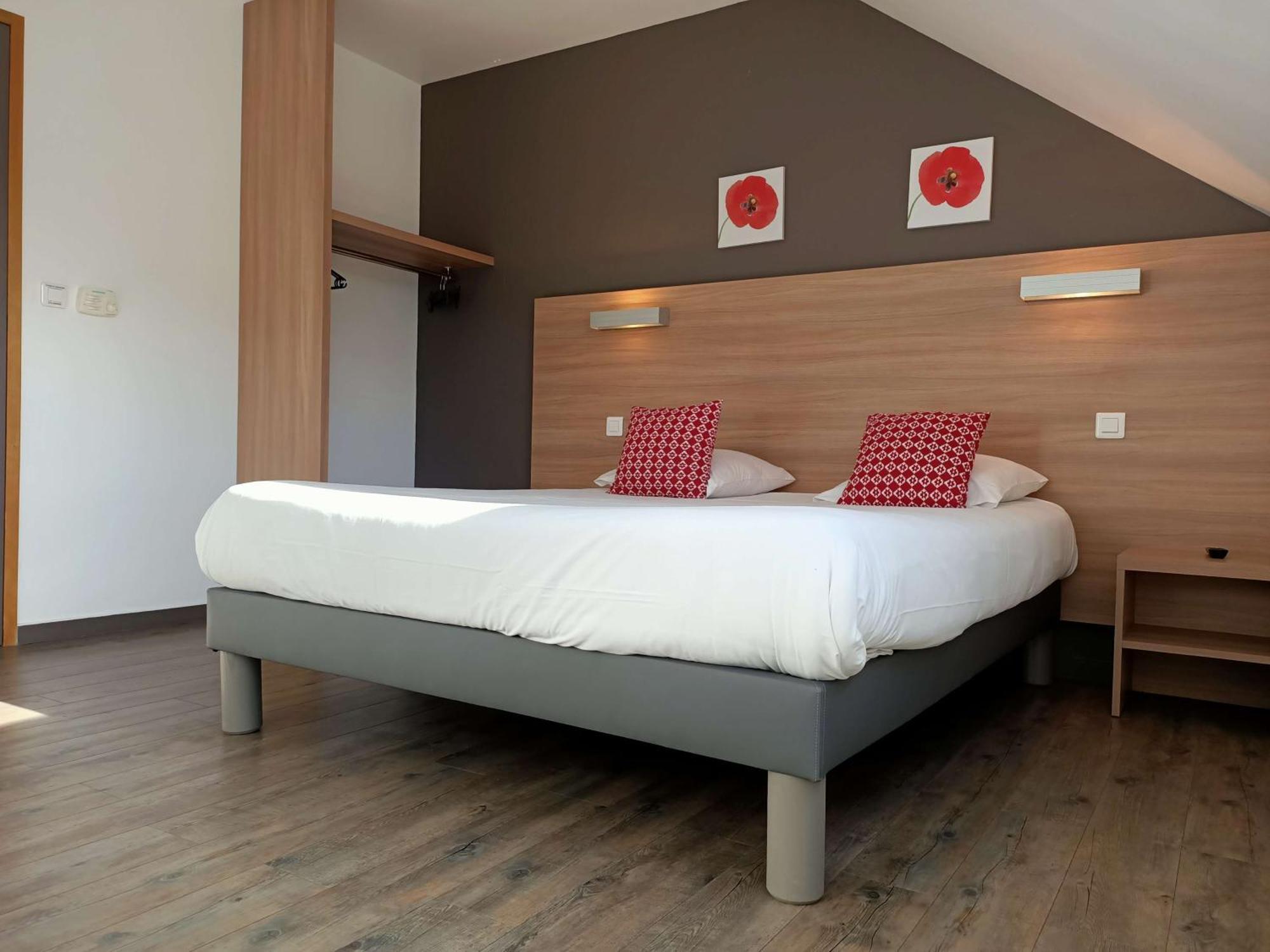 Brit L'horloge Hotel
